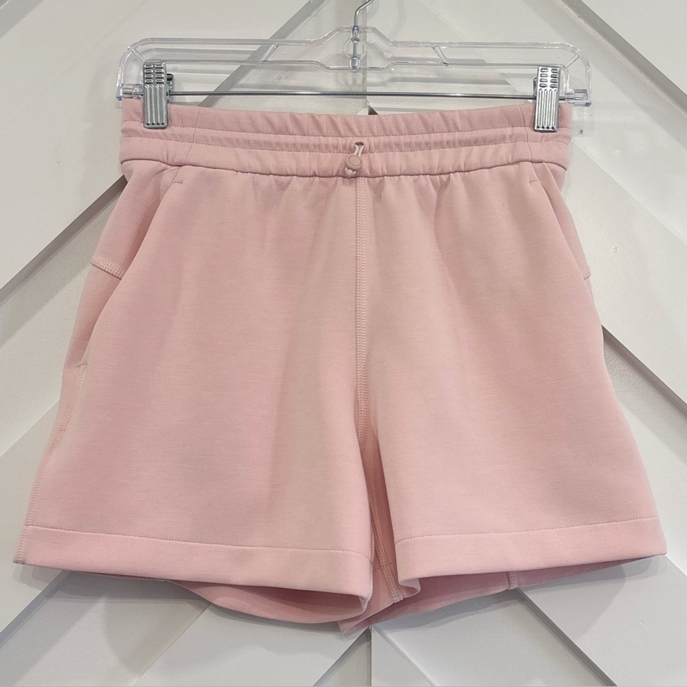 Lululemon Softstreme High Rise Shorts 4" In Flush Pink Size 2